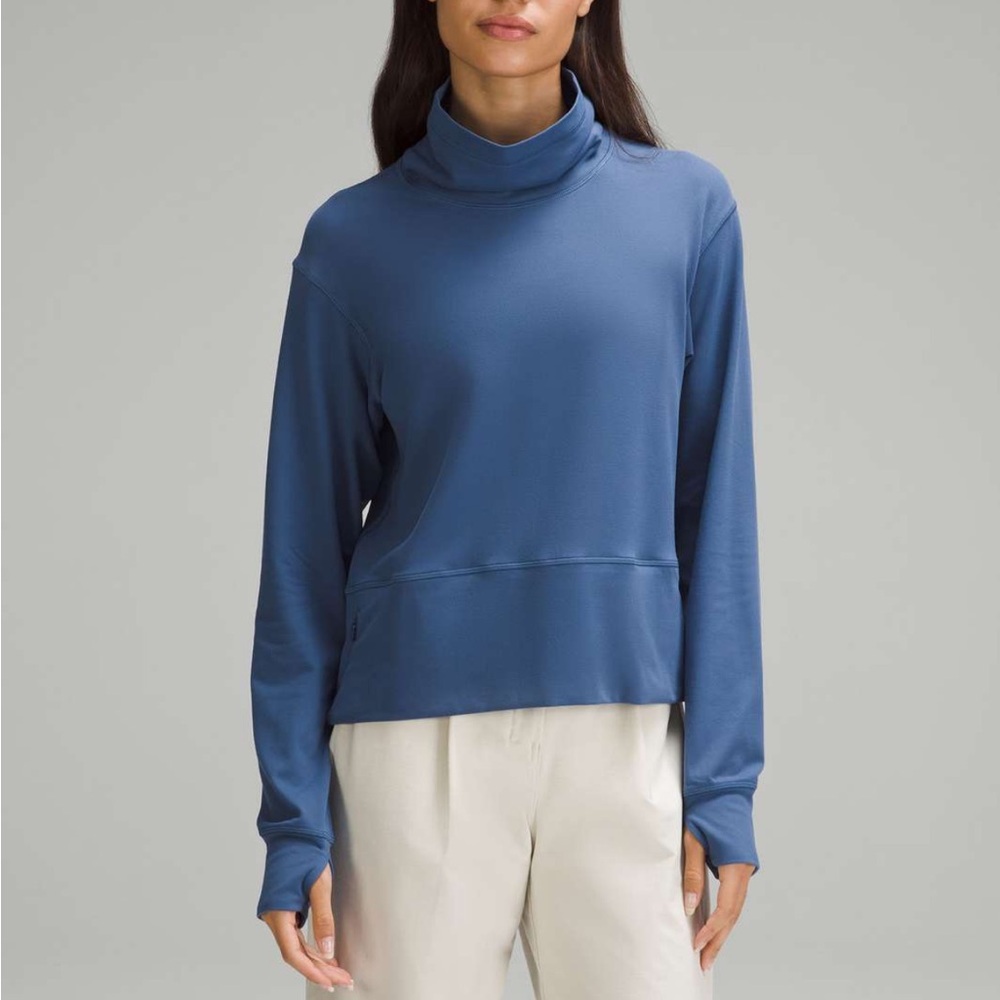 Lululemon Women's Ready to Rulu Pullover Pitch Blue  Top Size 4